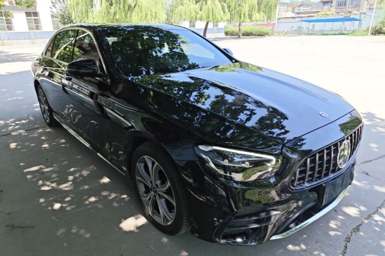 Used Mercedes-Benz E-Class 2021 E 300 L Sporty and Stylish Model Front Right 45 Deg