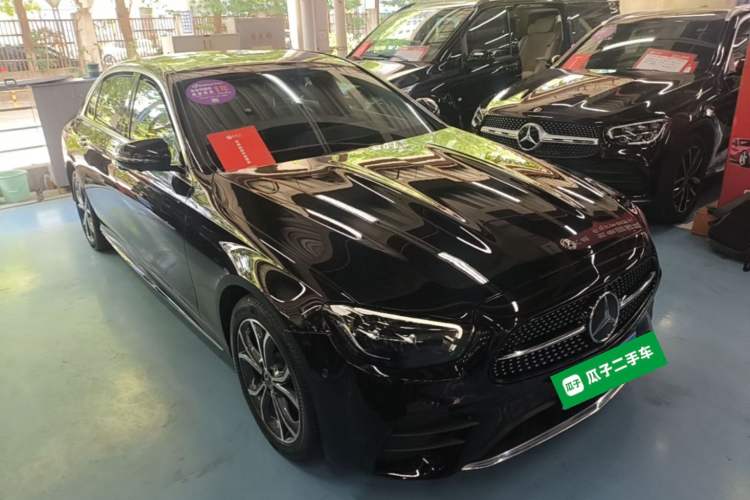 Used Mercedes-Benz E-Class 2021 E 300 L Sporty and Stylish Model Front Right 45 Deg