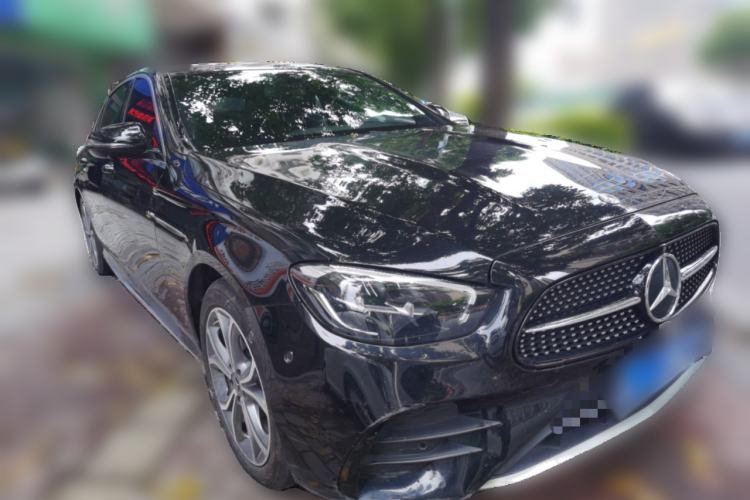 Used Mercedes-Benz E-Class 2021 E 300 L Sporty and Stylish Model Front Right 45 Deg