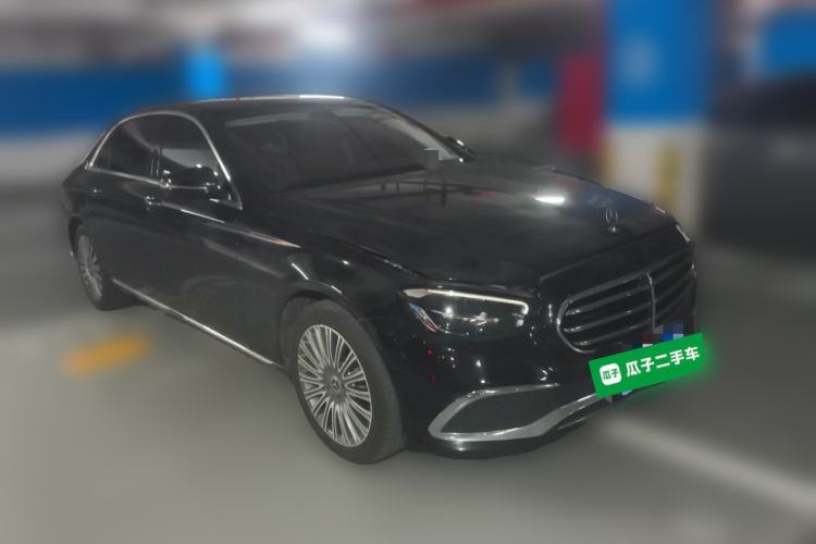 Used Mercedes-Benz E-Class 2021 Restyled E 300 L Luxury Edition Front Right 45 Deg