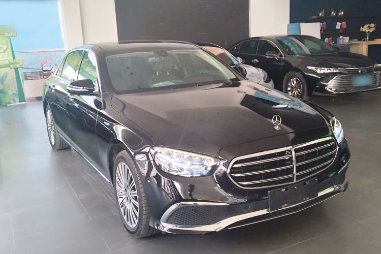 Used Mercedes-Benz E-Class 2021 E 300 L Luxury Model Front Right 45 Deg