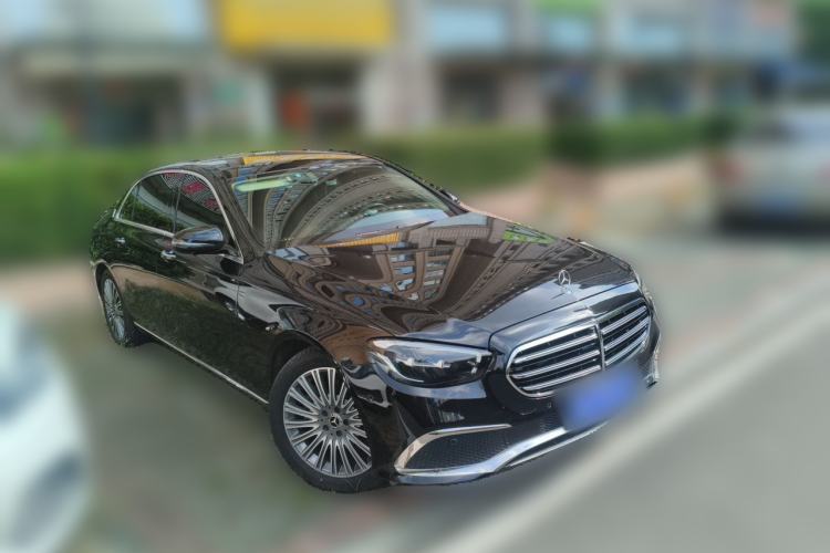 Used Mercedes-Benz E-Class 2021 Facelift E 300 L Stylish Edition Front Right 45 Deg