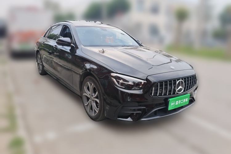 Used Mercedes-Benz E-Class 2021 Restyled E 300 L Luxury Edition Front Right 45 Deg
