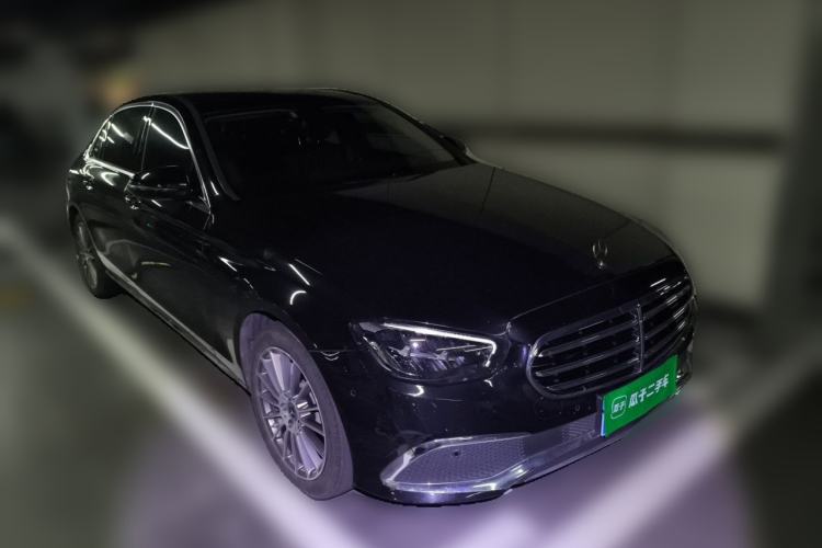 Used Mercedes-Benz E-Class 2021 E 260 L Sport Edition Front Right 45 Deg