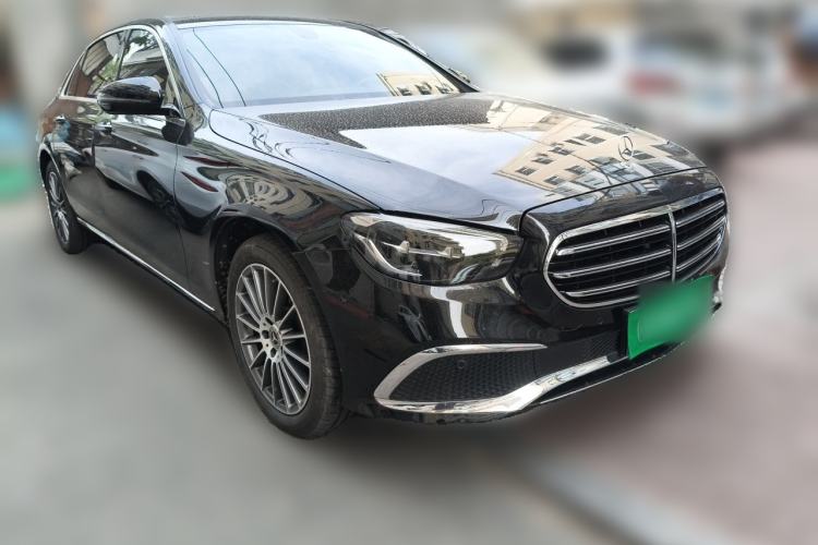 Used Mercedes-Benz E-Class 2021 Facelift E 260 L Sport 4MATIC Front Right 45 Deg