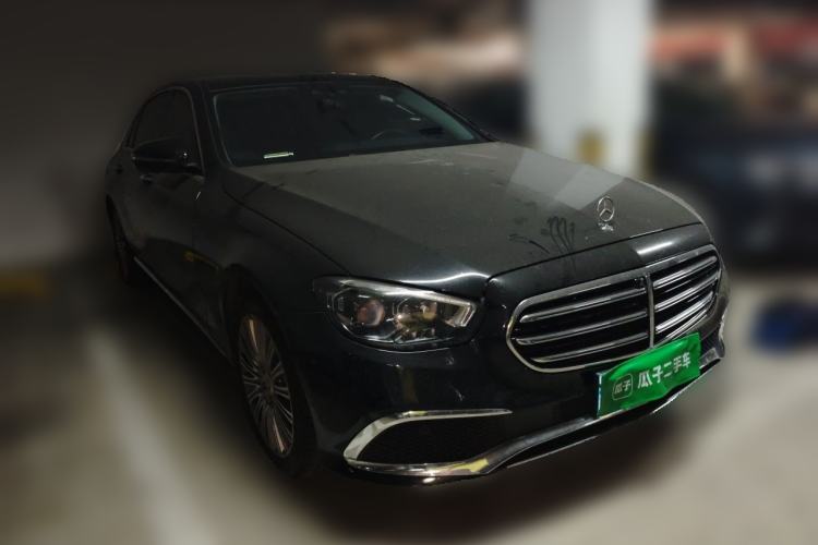 Used Mercedes-Benz E-Class 2021 E 300 L Premium Edition Front Right 45 Deg