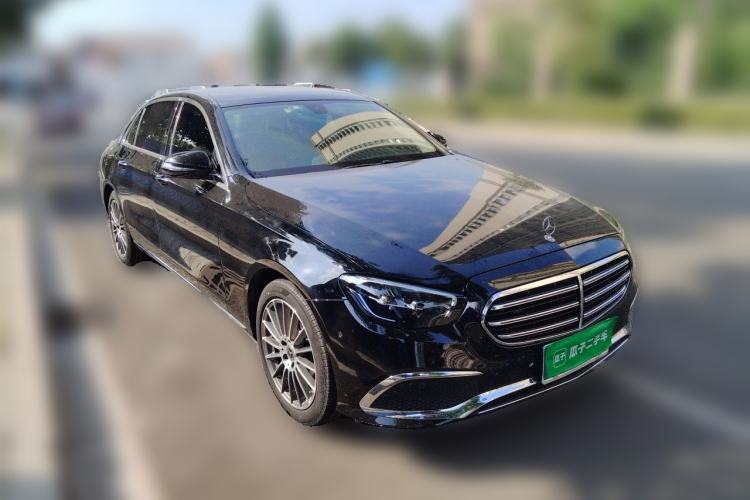 Used Mercedes-Benz E-Class 2021 Facelift E 260 L Front Right 45 Deg