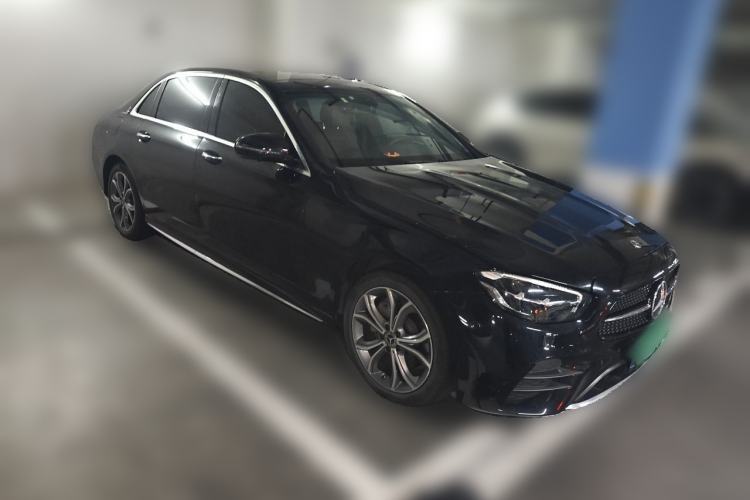 Used Mercedes-Benz E-Class 2021 Restyled E 300 L Sport Luxury Edition Front Right 45 Deg