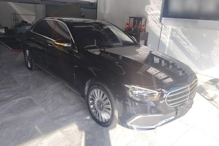 Used Mercedes-Benz E-Class 2021 E 300 L Luxury Model Front Right 45 Deg
