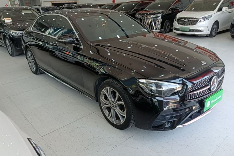 Used Mercedes-Benz E-Class 2021 E 300 L Sporty and Stylish Model Front Right 45 Deg
