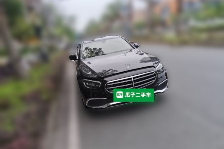 Used Mercedes-Benz E-Class 2021 E 260 L Front Right 45 Deg