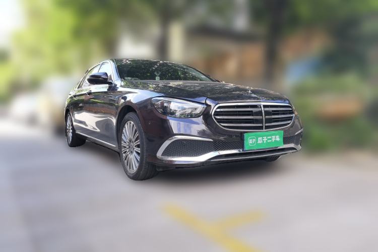 Used Mercedes-Benz E-Class 2021 E 300 L Premium Edition Front Right 45 Deg