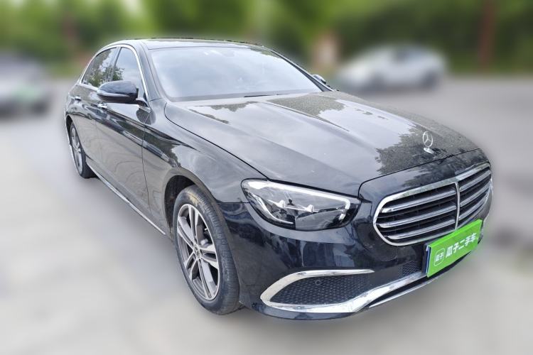 Used Mercedes-Benz E-Class 2021 Facelift E 260 L Sport Edition Front Right 45 Deg
