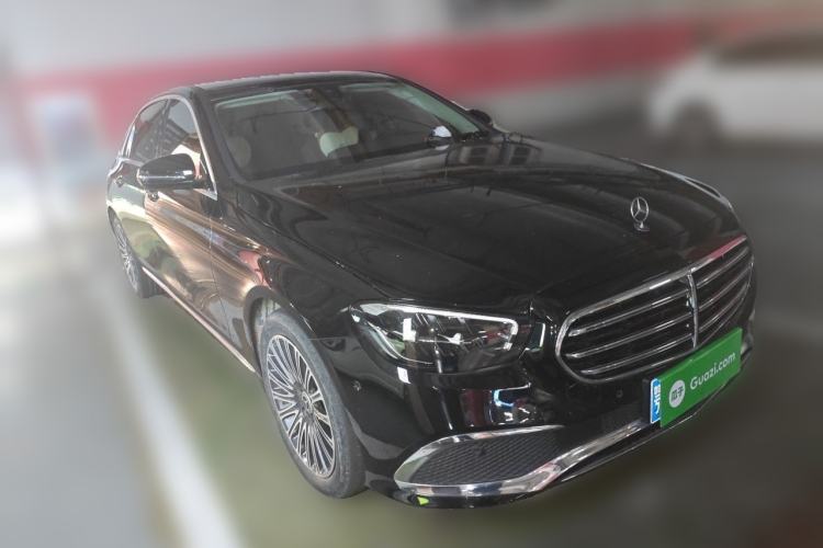 Used Mercedes-Benz E-Class 2021 Facelift E 260 L Front Right 45 Deg