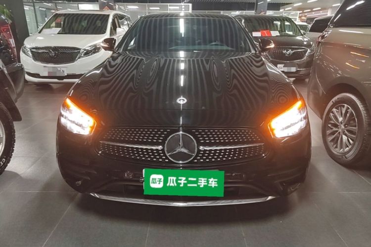 Used Mercedes-Benz E-Class 2021 E 300 L Sporty and Stylish Model Front