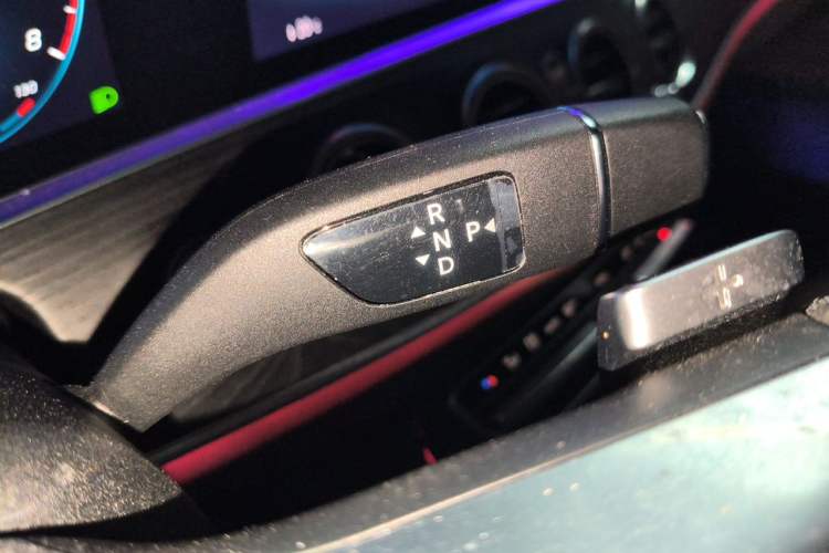 Used Mercedes-Benz E-Class 2021 E 300 L Sporty and Stylish Model Gear Lever