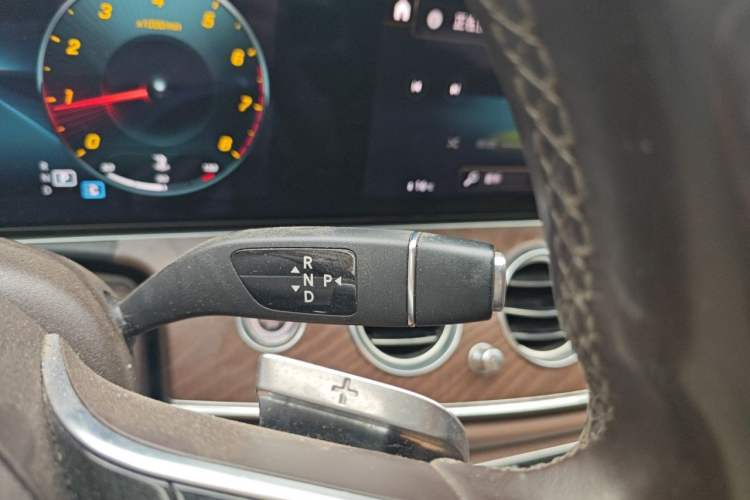 Used Mercedes-Benz E-Class 2021 E 300 L Stylish Model Gear Lever