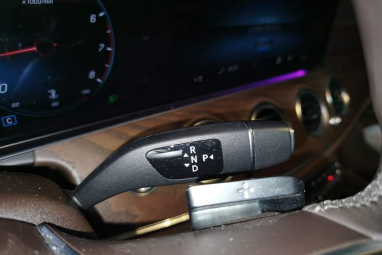 Used Mercedes-Benz E-Class 2021 E 300 L Luxury Model Gear Lever