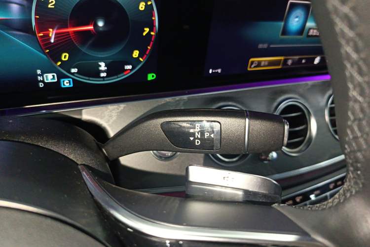 Used Mercedes-Benz E-Class 2021 E 300 L Luxury Model Gear Lever