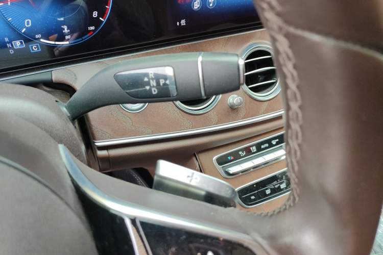 Used Mercedes-Benz E-Class 2021 Facelift E 260 L Gear Lever