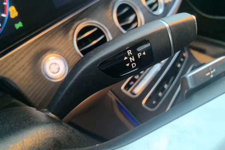 Used Mercedes-Benz E-Class 2021 E 300 L Sporty and Stylish Model Gear Lever