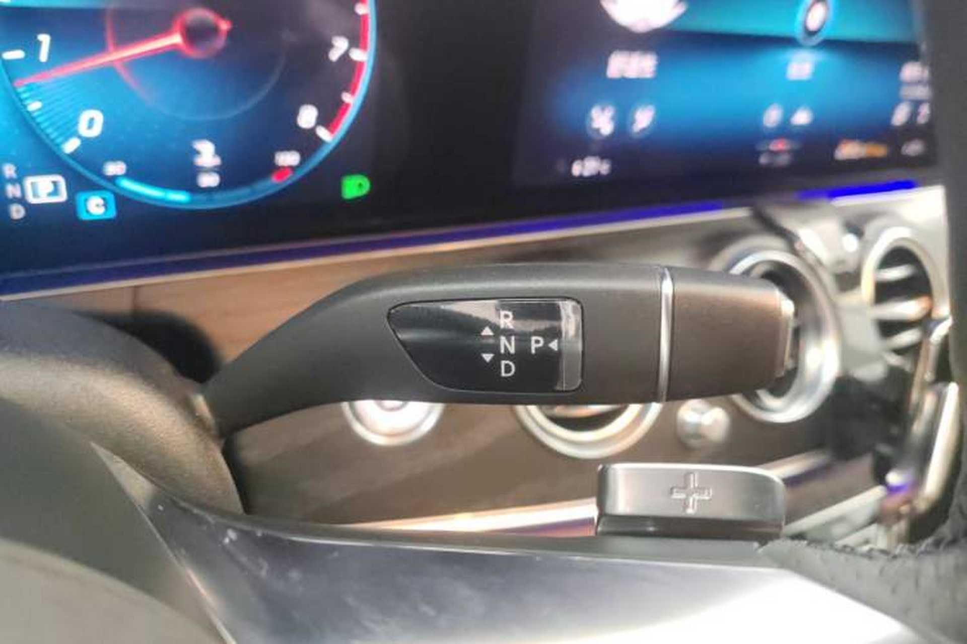 Used Mercedes-Benz E-Class 2021 E 300 L Sporty and Stylish Model Gear Lever