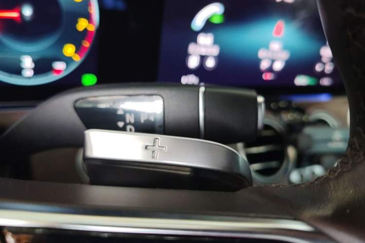 Used Mercedes-Benz E-Class 2021 Facelift E 260 L Gear Lever