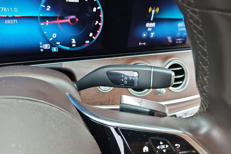Used Mercedes-Benz E-Class 2021 E 300 L Stylish Model Gear Lever
