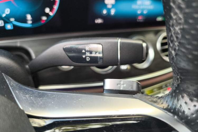 Used Mercedes-Benz E-Class 2021 E 300 L Sport Premium Edition Gear Lever