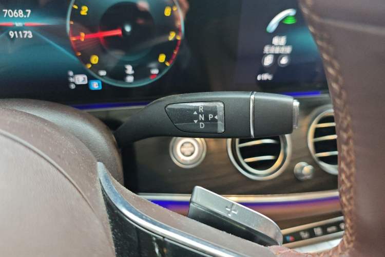 Used Mercedes-Benz E-Class 2021 Facelift E 260 L Gear Lever