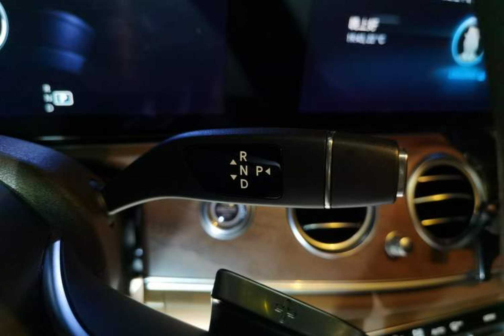 Used Mercedes-Benz E-Class 2021 Facelift E 300 L Stylish Edition Gear Lever