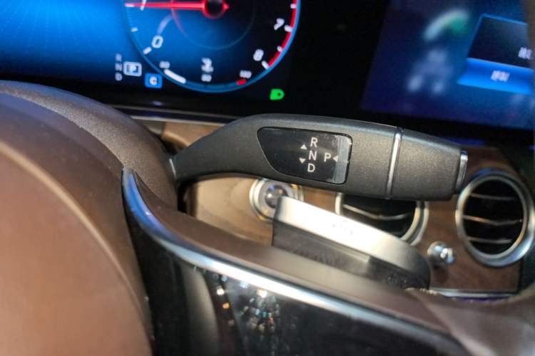 Used Mercedes-Benz E-Class 2021 Facelift E 300 L Stylish Edition Gear Lever