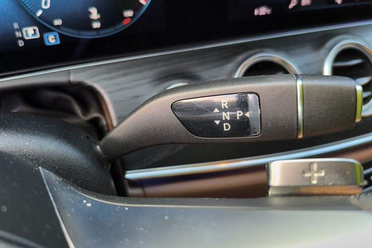 Used Mercedes-Benz E-Class 2021 E 300 L Sporty and Stylish Model Gear Lever