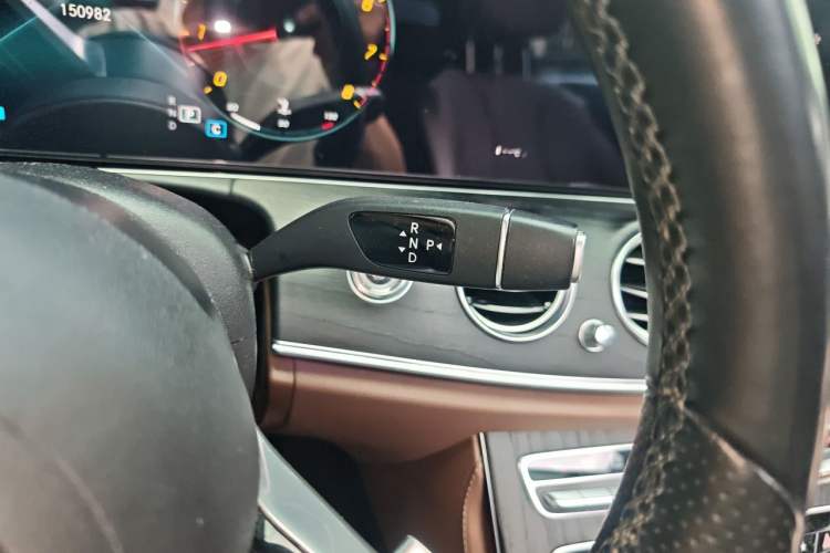 Used Mercedes-Benz E-Class 2021 E 300 L Sporty and Stylish Model Gear Lever