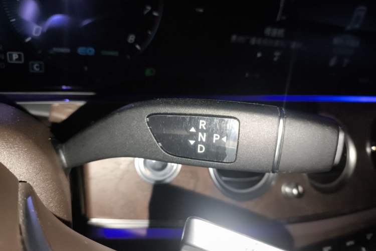 Used Mercedes-Benz E-Class 2021 E 260 L Gear Lever