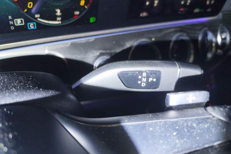 Used Mercedes-Benz E-Class 2021 Updated E 260 Fashion Sport Edition Gear Lever