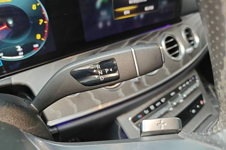 Used Mercedes-Benz E-Class 2021 E 300 L Sporty and Stylish Model Gear Lever