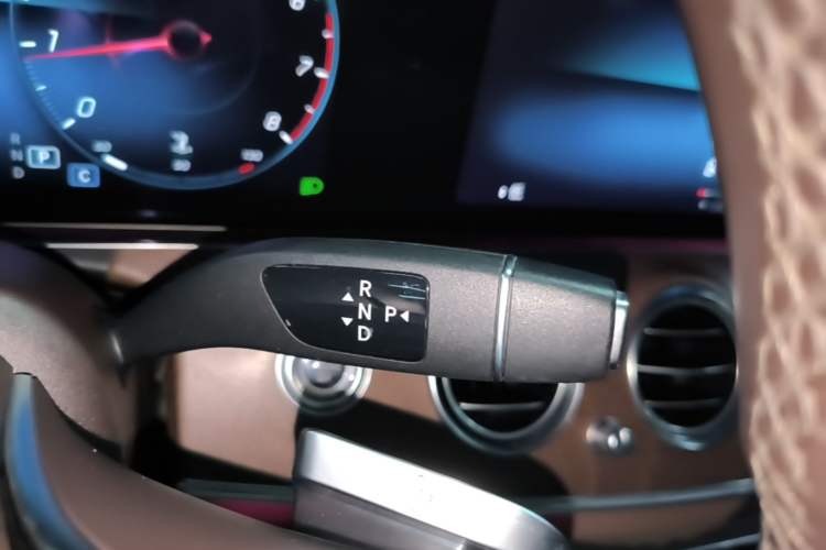 Used Mercedes-Benz E-Class 2021 Facelift E 260 L Gear Lever
