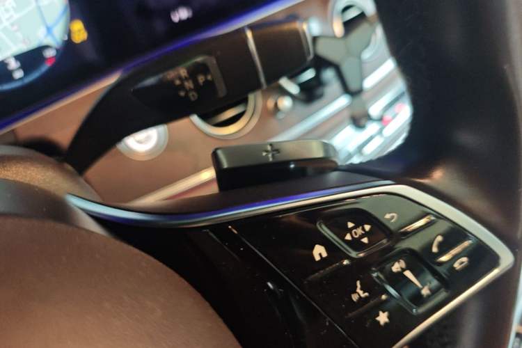 Used Mercedes-Benz E-Class 2021 E 300 L Luxury Model Gear Lever