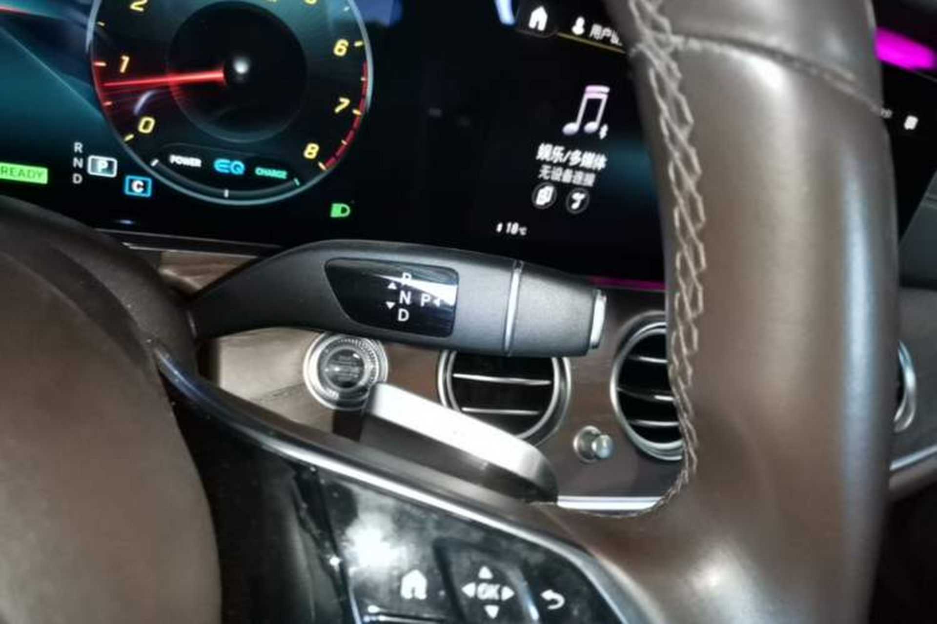 Used Mercedes-Benz E-Class 2021 E 260 L 4MATIC Gear Lever