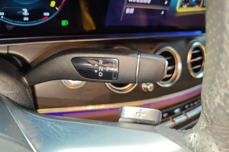 Used Mercedes-Benz E-Class 2021 Facelift E 260 L Sport Edition Gear Lever
