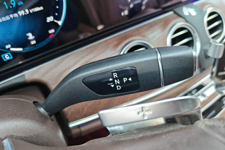 Used Mercedes-Benz E-Class 2021 Facelift E 260 L Gear Lever