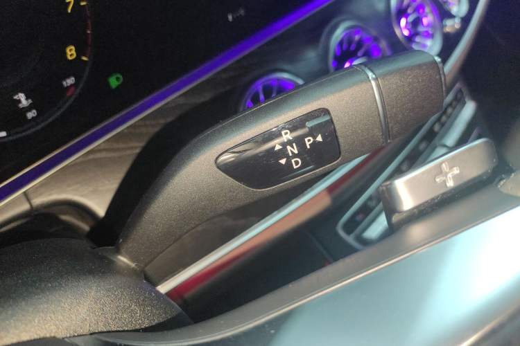 Used Mercedes-Benz E-Class 2021 E 300 L Sporty and Stylish Model Gear Lever