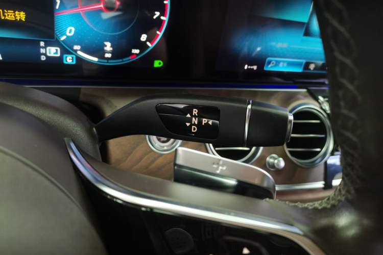 Used Mercedes-Benz E-Class 2021 Facelifted E 300 L Prestige Edition Gear Lever