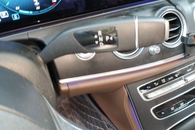 Used Mercedes-Benz E-Class 2021 E 300 L Sporty and Stylish Model Gear Lever