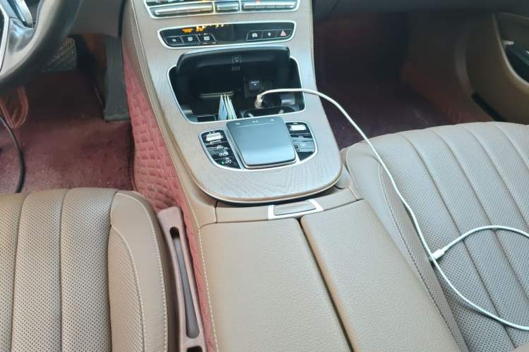 Used Mercedes-Benz E-Class 2021 Facelifted E 300 L Prestige Edition Gear Lever