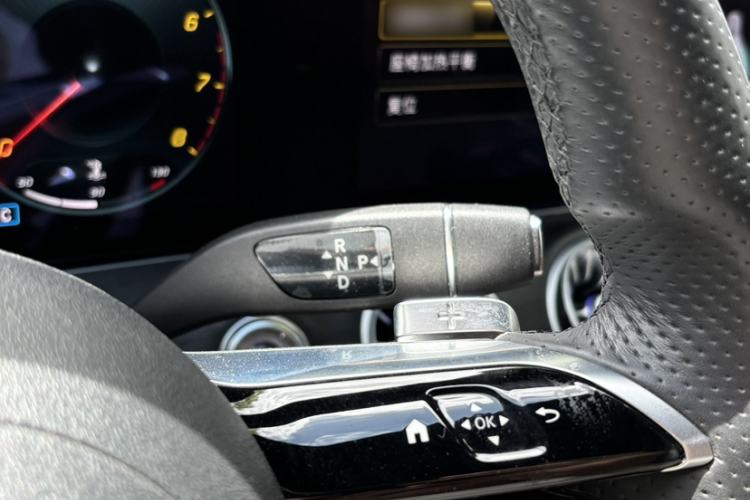Used Mercedes-Benz E-Class 2021 E 300 L Sport Luxury Edition Gear Lever