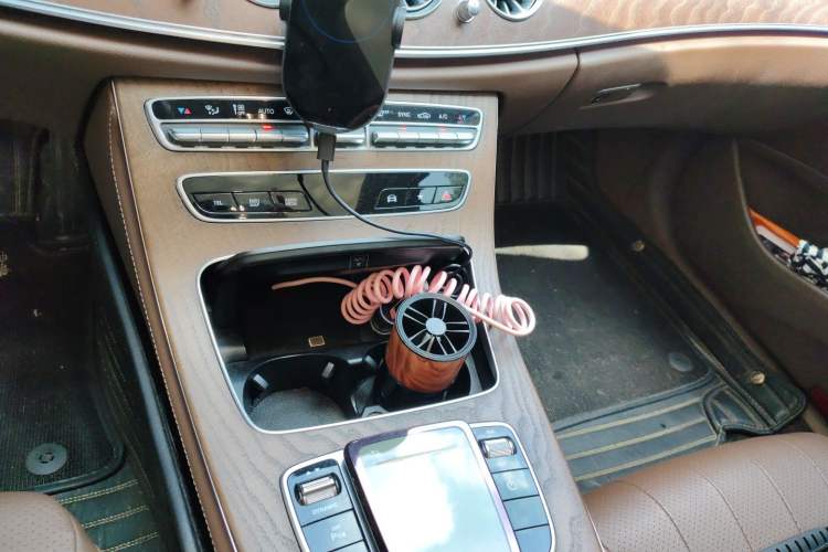 Used Mercedes-Benz E-Class 2021 Facelift E 300 L Stylish Edition Gear Lever