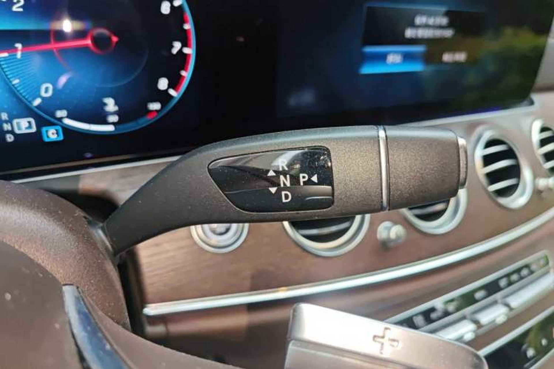 Used Mercedes-Benz E-Class 2021 E 300 L Stylish Model Gear Lever