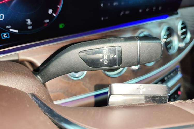 Used Mercedes-Benz E-Class 2021 Facelift E 260 L Gear Lever